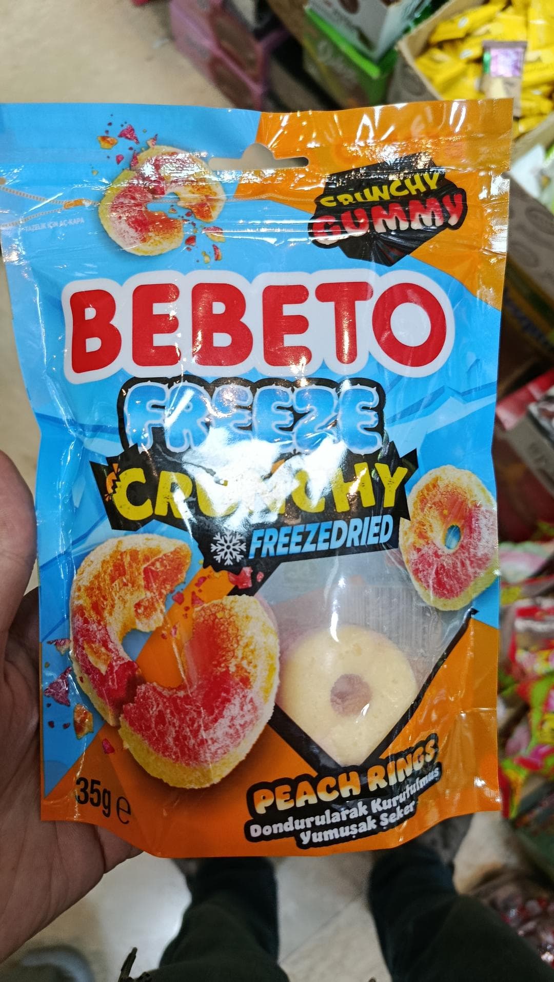 پاستیل ببتو حلقه هلو ترد فریز درای ۳۵ گرمی bebeto peach rings freeze crunchi